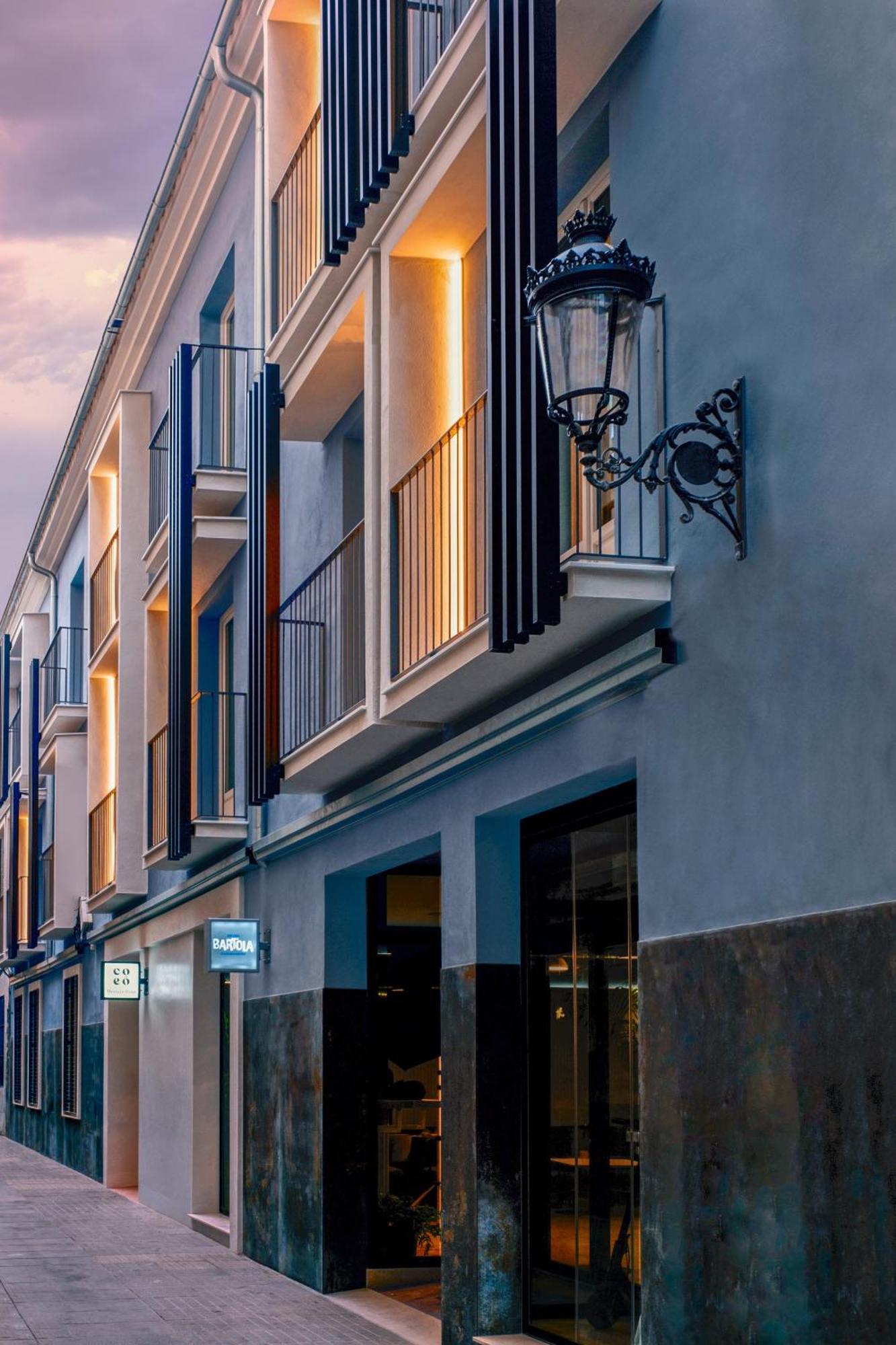 Coeo Hernan Ruiz Rooftop Pool Hostel Malaga Exterior photo