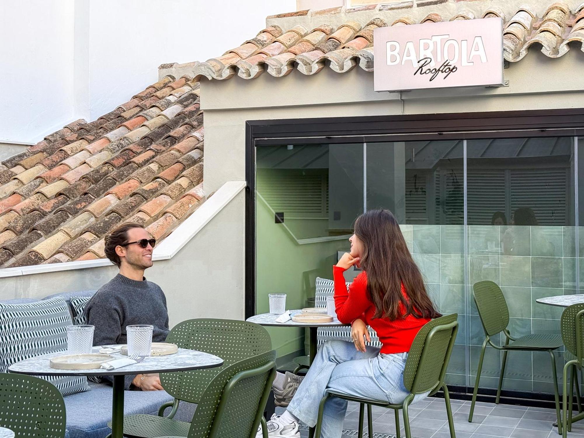 Coeo Hernan Ruiz Rooftop Pool Hostel Malaga Exterior photo
