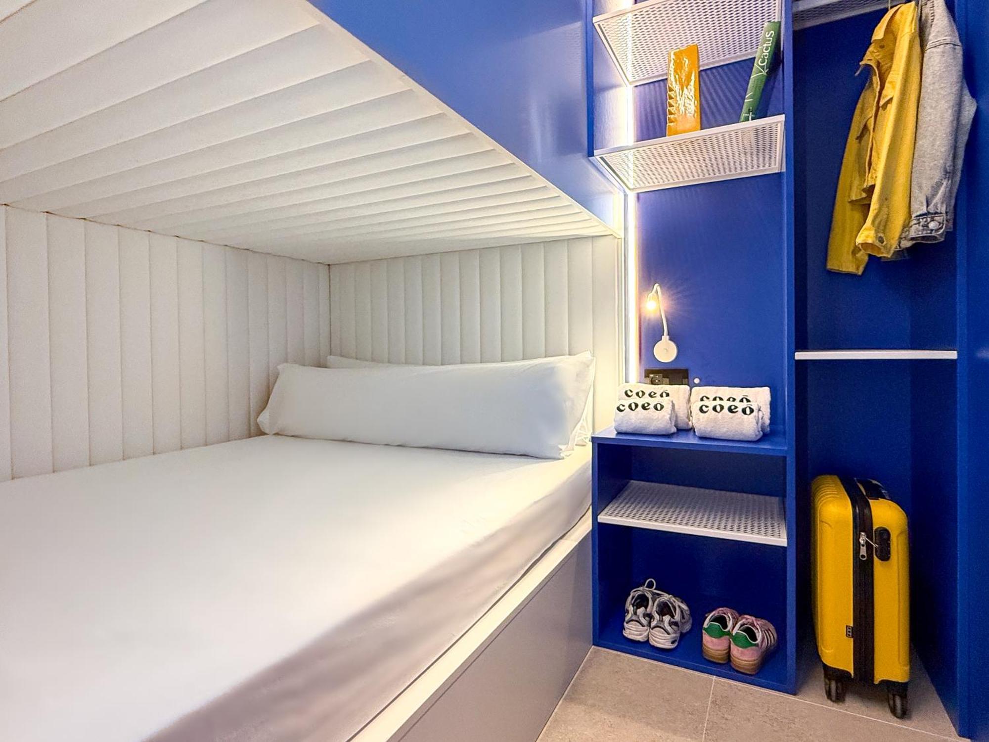 Coeo Hernan Ruiz Rooftop Pool Hostel Malaga Exterior photo