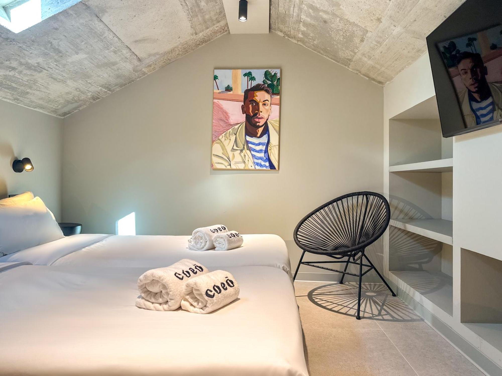 Coeo Hernan Ruiz Rooftop Pool Hostel Malaga Exterior photo